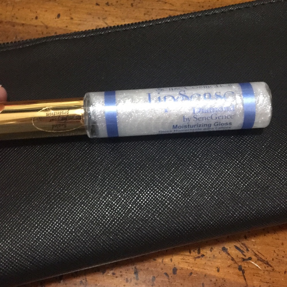 Diamond Kiss Lipgloss